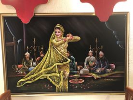 Restaurante Taj Mahal Pintura mujer